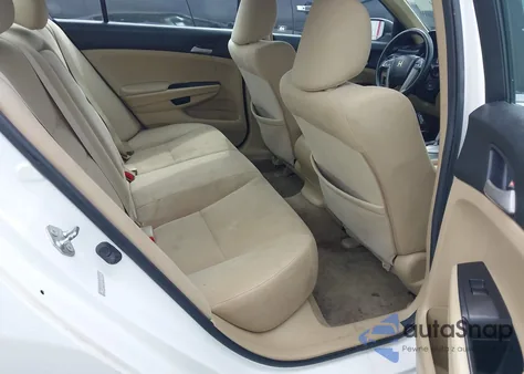 2012 Honda Accord 2.4 Lx из США, поврежденный, VIN 1HGCP2F3XCA067548